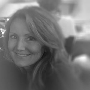 Meet your Posher, Debbie